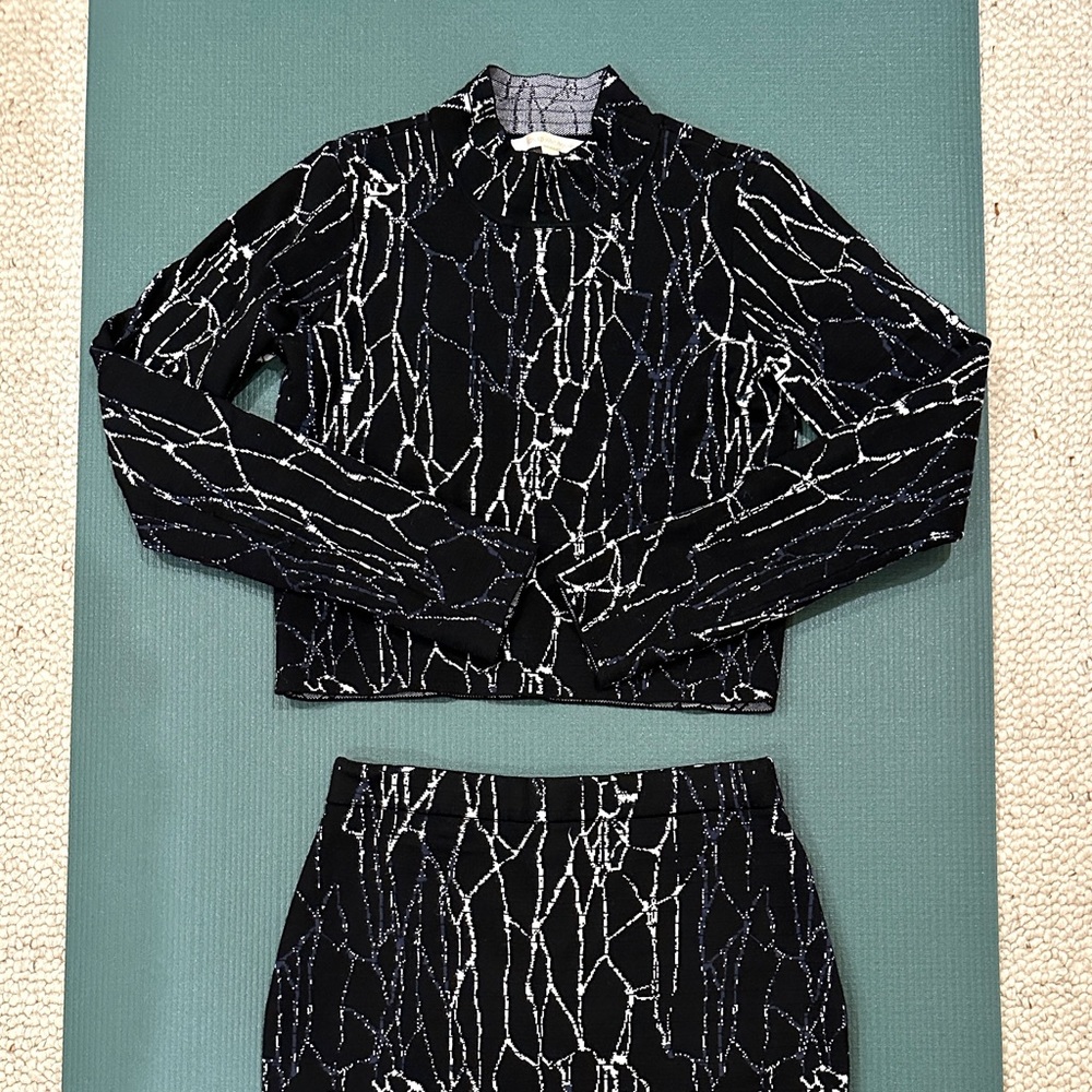 Jonathan Simkhai patterned skirt set in size small - like new!